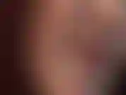 Mit oraler fixierung – nackte lippen, mund- und zungenfetisch.