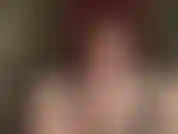 Herrin, streichelt deinen schwanz mit bloßen händen ... Würde dir das nicht einfach gefallen ...?!