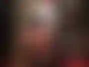 Mein strumpfhosenarsch und mein großer weißer schwanz gehören dir zur anbetung. Ich werde ihn direkt in dein offenes schlampenmaul melken, während du hinter mir kniest.