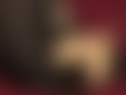 Dein schwanz ist nutzlos und das weißt du auch. Schlaffen schwanz und quetscht die eichel mit ihren füßen und ihren nylonzehen direkt in ihren schuh.