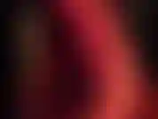 Sie lieben den glanz dieser satinhose.