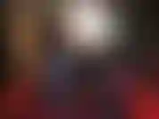 Beine in heißen blauen strumpfhosen – streichle meine beine und füße, sklave. Melke das sperma über meine fersen.