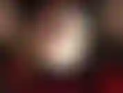 Herrin möchte, dass sie ihre wundervollen langen beine in nylonschichten bis hin zu ihrem erstaunlichen hintern in roten satinshorts anbeten, bevor sie von ihnen verlangt, ihre großen schwänze zu befriedigen.