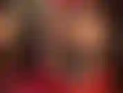 Strumpfhosen-schicht-session teil 2/2 – herrin zeigt ihre liebe für nylonschichten. Verehre meinen arsch, meine beine und meine füße.