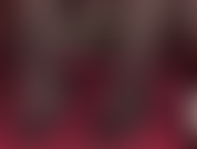 High heels liebt und einen fußfetisch hat.