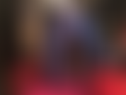 Wow, diese bunten nylons sind echt heiß. Blaue sexy strumpfhosenbeine und peeptoe-stilettos, um dich zu reizen. Überkreuzte beine. Fußfetisch.