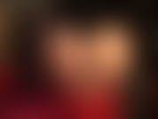 Schwanz, arsch und nackte füße.