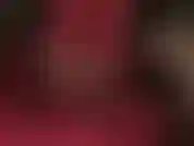 Streichle deinen sklavenschwanz an meinen strumpfhosenfüßen in glänzenden dunkelbraunen nylons.