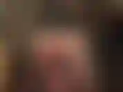 Strapon-dominanz, arschverehrung – halt meinen arsch fest, zieh mich in deine enge arschfotze und zeig mir, wie sehr du meinen großen schwarzen schwanz willst. Sieh zu, wie ich in dich eindringe.