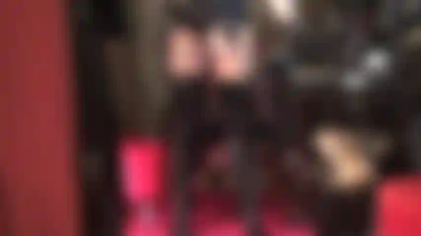 Eine herrin mit vielen schwänzen – die schwanzhungrigen huren von herrin vivian können nie genug von ihren großen schwänzen bekommen.