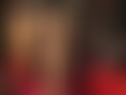 Nylonfetisch – spitzenstrümpfe unter der strumpfhose plus zwei weitere extra glänzende schichten. Perfekt glänzende beine und ein perfekt glänzender hintern.