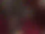 Glitzernde strumpfhosenfüße zum anbeten.