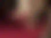 Lutsch die hübschen nackten zehen der herrin, als nächstes kommt ein riesiger schwanz. Ich werde dir deinen schwanz direkt zwischen meine füße stecken und das sperma direkt in deinen mund massieren.