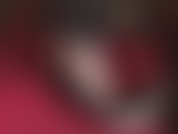 Von den wundervollen füßen, absätzen und der peitsche von herrin vivian gereizt und gequält wird.