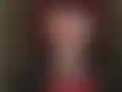 Handjob mit roten lederhandschuhen, die dir das sperma direkt in den mund spritzen. Mach auf! Herrin zwingt dich, diese leckere ladung bis zum letzten bissen zu essen.