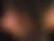 Du wirst von zwei riesigen schwarzen schwänzen gleichzeitig gefickt.