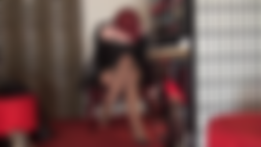 Lederhandschuhfetisch – herrin macht dich schwach für ihre unglaublich schönen langen lederhandschuhe.