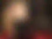 Verehre meinen großen schwanz, von vorne, von hinten, mit meinem arsch, zwischen meinen langen stiefeln und mit spucke überall darauf.