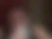 Handschuhherrin-handjob – sie lieben das gefühl eines seidigen paars satinhandschuhe auf ihrem schwanz und ihren hoden, um das ganze sperma herauszumelken.