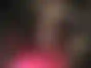 Umwerfende beine – du verehrst jeden zentimeter meiner strumpfhosenbeine in glänzenden lackpumps … streichle dich schön langsam für mich.