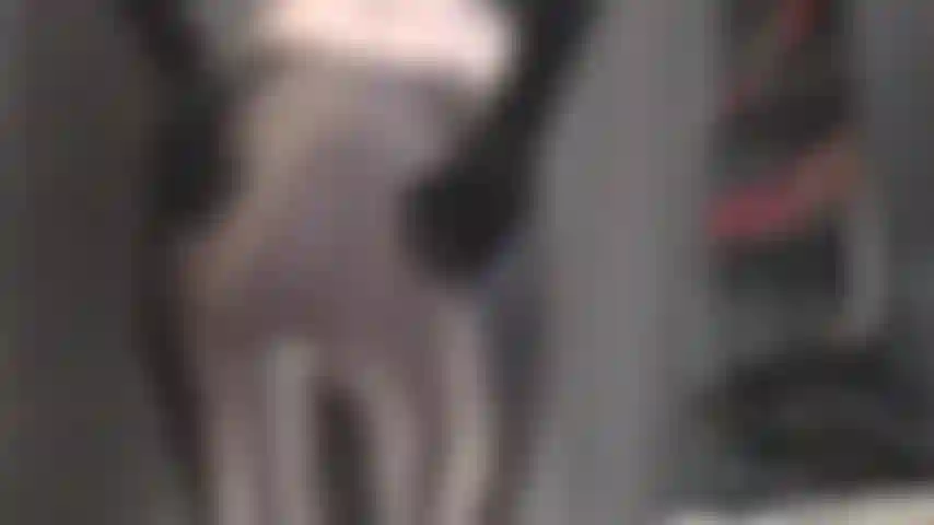 Undeniably sexy curves - A pair of shiny Leohex tights sits perfectly on your Goddess' fabulous ass.