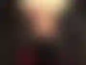 Pvc, strumpfhosen, glänzende stiefel, pelzmantel und strapon – diese fetischgöttin ist bereit, ihnen ihren großen, weißen, leckeren schwanz direkt in ihre mundmuschi zu stecken.