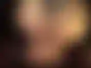 Einfach perfekt – die nackten füße und der nackte hintern von herrin vivian.