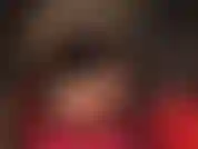 Tolle beine, hüften und ein hintern in glänzenden hautfarbenen strumpfhosen. So glänzend, so perfekt, wenn die herrin sich direkt auf dein gesicht hockt.