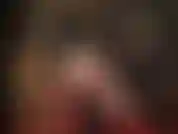 Die eine latexgöttin anbetet – ein sexy, knappes latex-outfit, arschanbetung, spitzenstrümpfe, gummihandschuhe und ein stryker-strap-on-dildo.