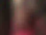 Die große schwänze und ärsche in strümpfen und strumpfbändern anbetet.