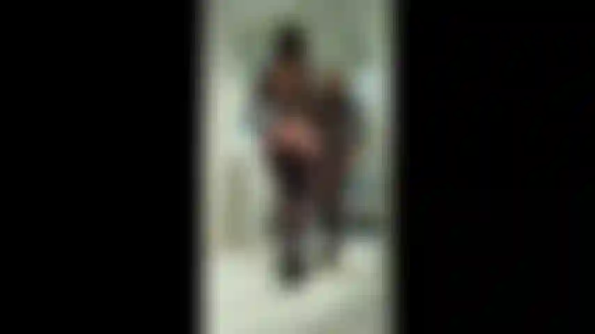 Nyloncatsuit & high-heels necken.