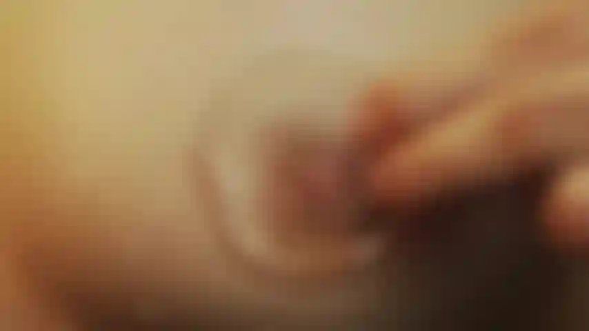 Heißen nippeln und eis, das vor lust schmilzt.