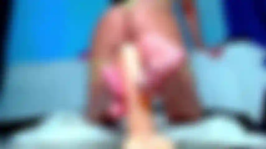 Monica, sexy füße und arsch.