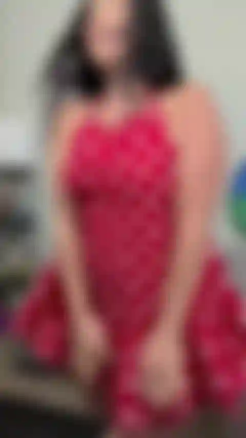 Happy steak & blowjob day! Möchtest du deinen bj vor oder nach dem abendessen? Gfe mit mitten ins gesicht.