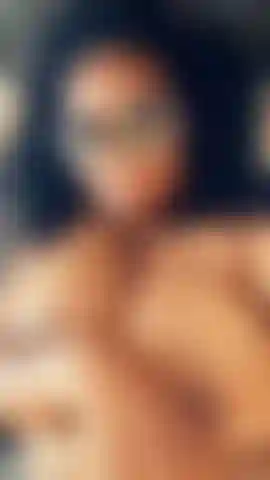 Nur ein kleiner nippelblitzer.