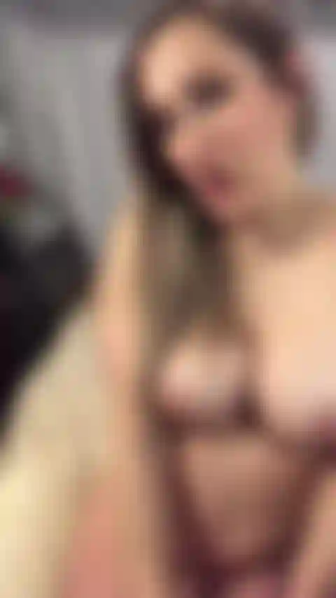 43. Schlampiger blowjob.