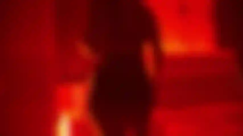 Bete deine königin an.