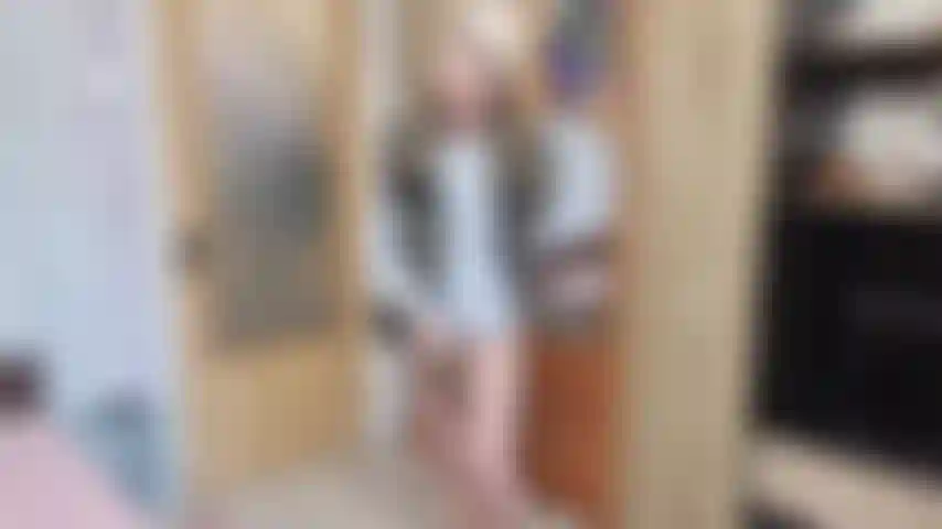 Pullover-fetisch, reibe gerne meine muschi und reibe meinen pelzmantel.