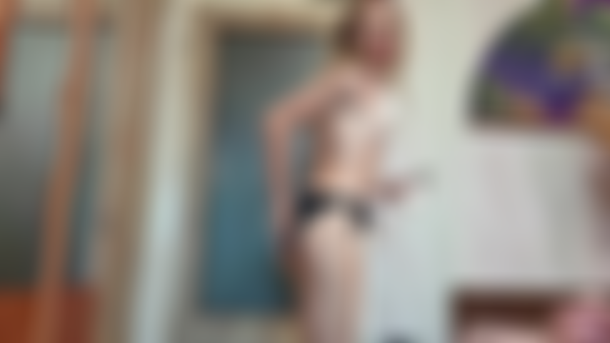 Anal im stehen mit dildo und dildo-analreiten.