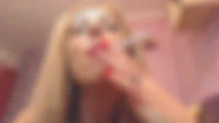 Lippenlocken-fetisch, raucher-fetisch.