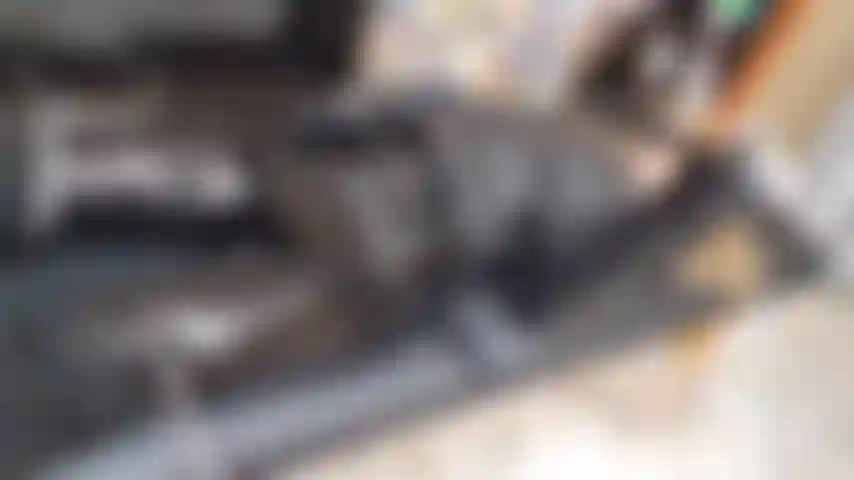 Leder, bondage, orgasmus, nasenblasen-fetisch.