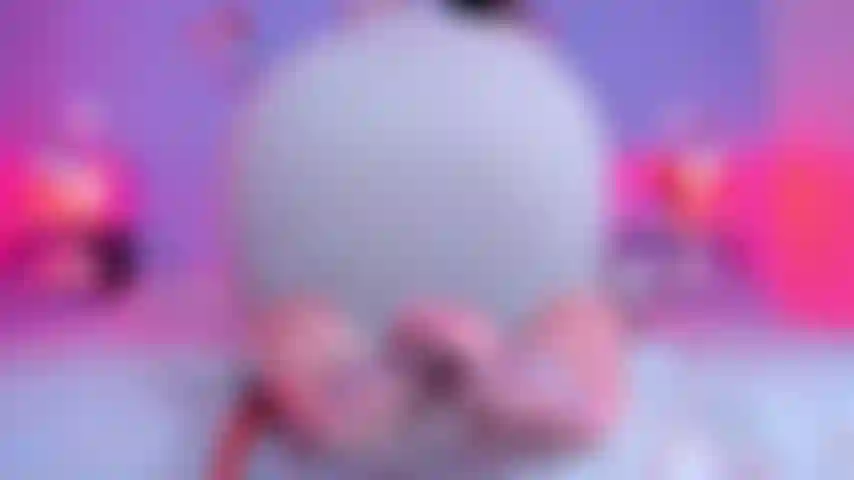 Großer hintern, zwei leckere löcher.