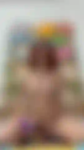 Und komme mit hilfe meines dildos.