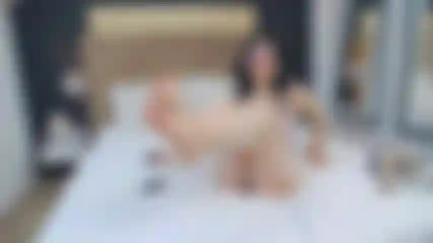 Wie sehr willst du meine nackten füße in deinem mund?