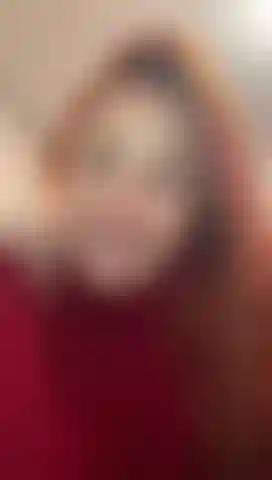 Trage jeans ohne strumpfhose und zeige dir meinen hintern.