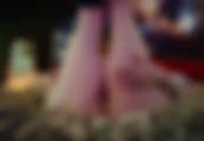 Zeitlupen-muschi-spiel und orgasmus.