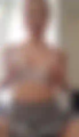 Papa, bin ich gut genug, um deinen schwanz zu lutschen?