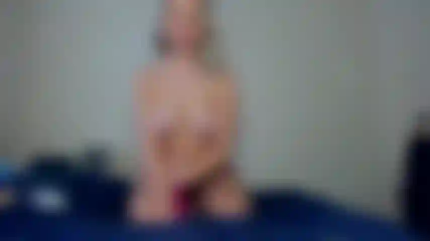 Papa füllt meine muschi und meinen mund – reiten und blowjob.