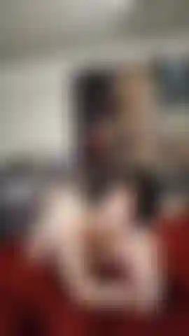 Hilf mir, meinen deepthroat zu üben.