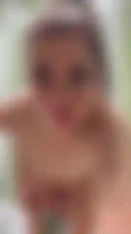 Ich necke dich mit meinem arsch in der dusche teil 2.